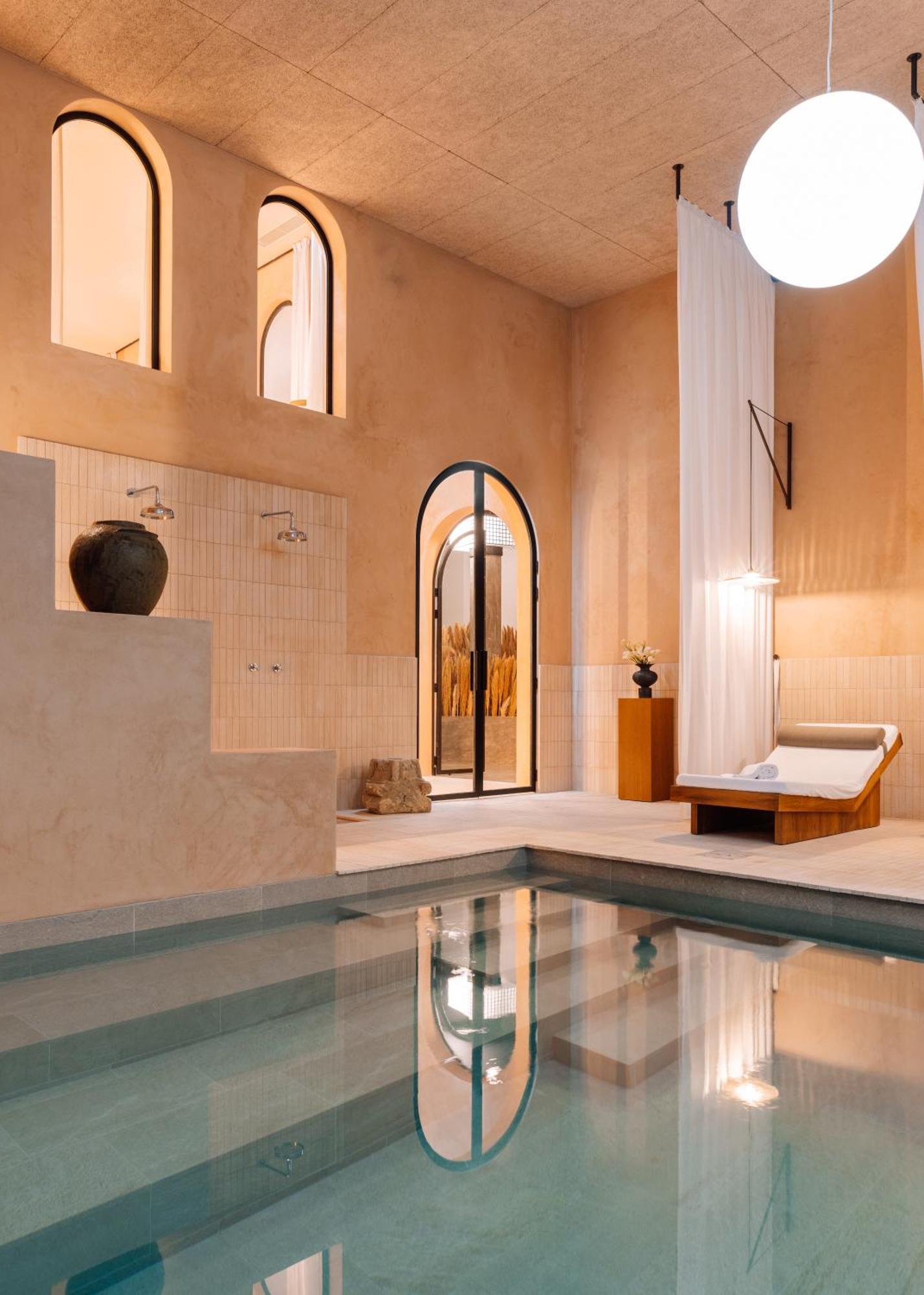 The Rebello Hotel & Spa - Small Luxury Hotels Of The World Vila Nova de Gaia Exteriör bild The spa at the Mandarin Oriental, Munich