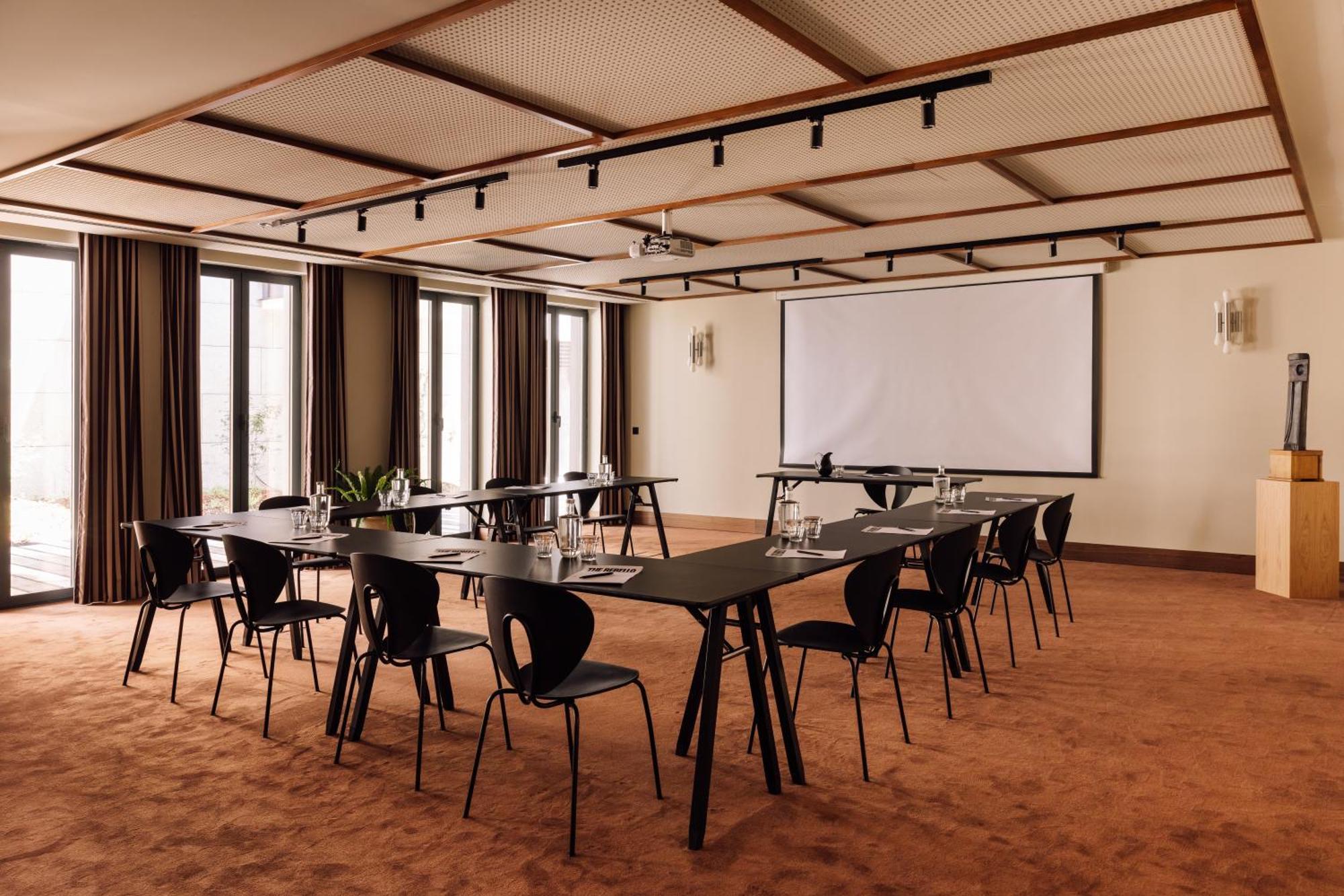 The Rebello Hotel & Spa - Small Luxury Hotels Of The World Vila Nova de Gaia Exteriör bild Meeting room