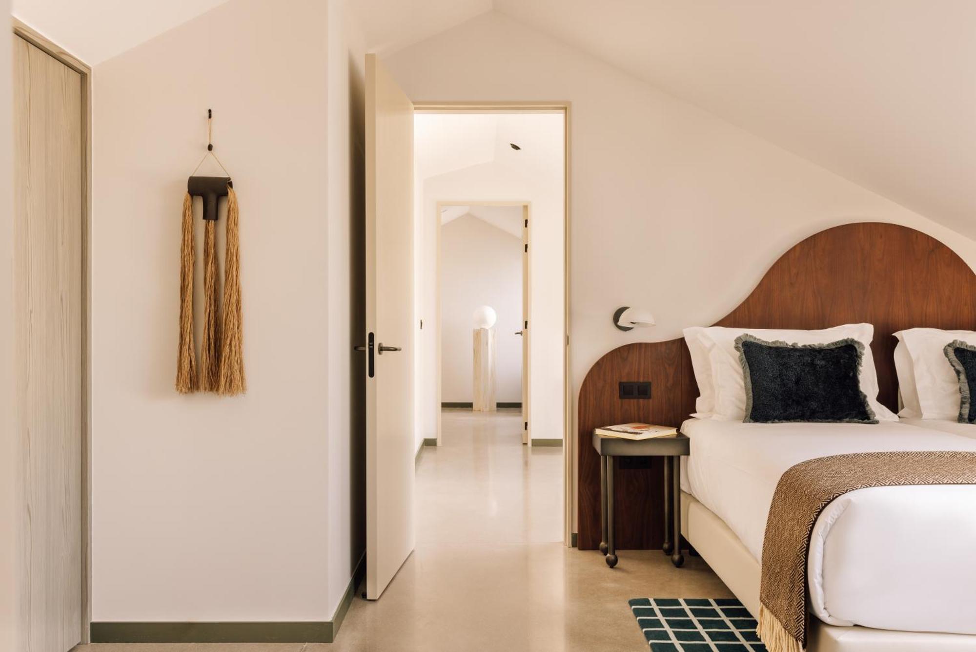 The Rebello Hotel & Spa - Small Luxury Hotels Of The World Vila Nova de Gaia Exteriör bild A room at the hotel